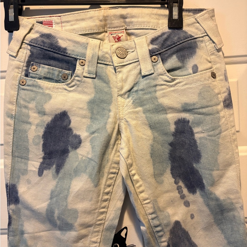 True Religion Blue and White Tie-Dye Jeans 25 - Picture 10 of 10